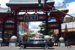CHINATOWN COSTA RICA. MERCEDES 300D W123 SEDAN LANG